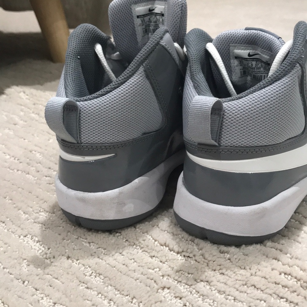 Nike Grey Hightops - Picture 3 of 3